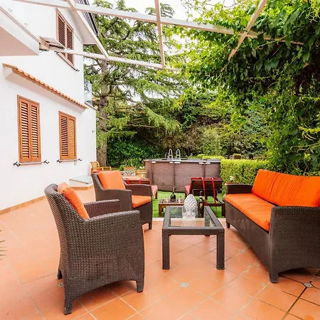 The House Of Annie With Magnificent Garden Massa Lubrense