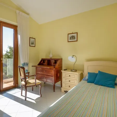 The House Of Annie With Magnificent Garden * Massa Lubrense