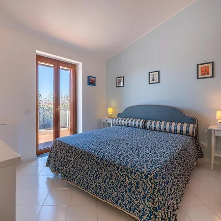 Villa The House Of Annie With Magnificent Garden Massa Lubrense
